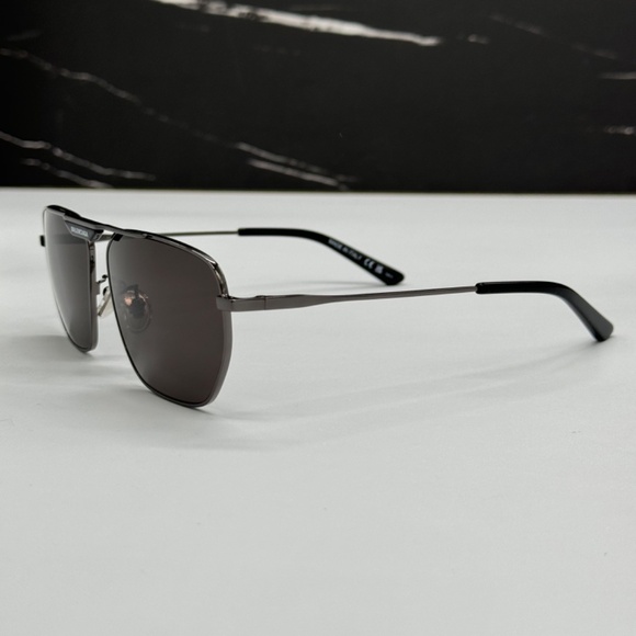 NEW BB0298SA 001 BALENCIAGA GREY METAL UNISEX BALENCIAGA SUNGLASSES - Picture 6 of 11